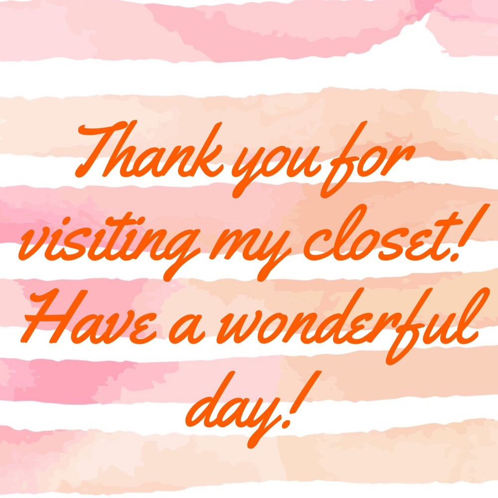 Welcome to my closet & thank you for stopping by!